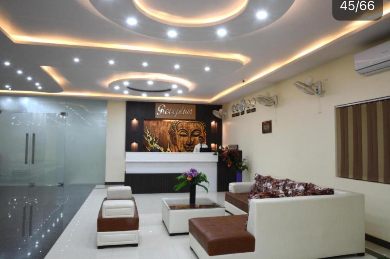 Hotel Mariya International Bodh-Gajá Kültér fotó