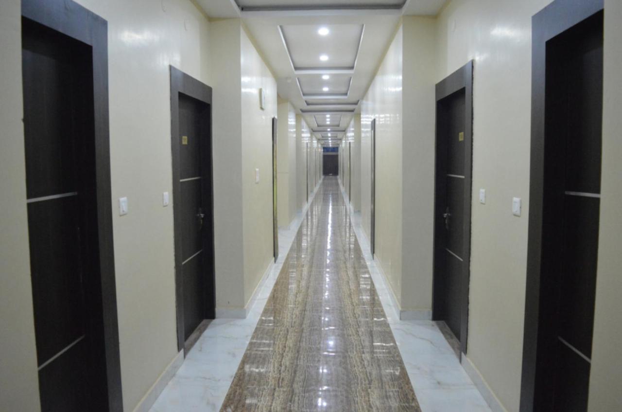 Hotel Mariya International Bodh-Gajá Kültér fotó